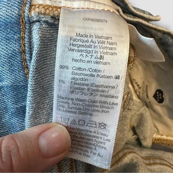 Madewell The Perfect Perfect Jean Short Size 28 Light Wash Distressed - Picture 11 of 11